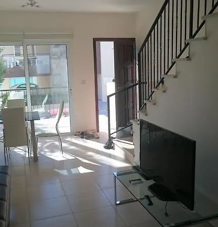 Βίλα Townhouse Luck In *