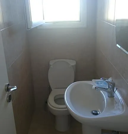 Townhouse Luck In Вилла